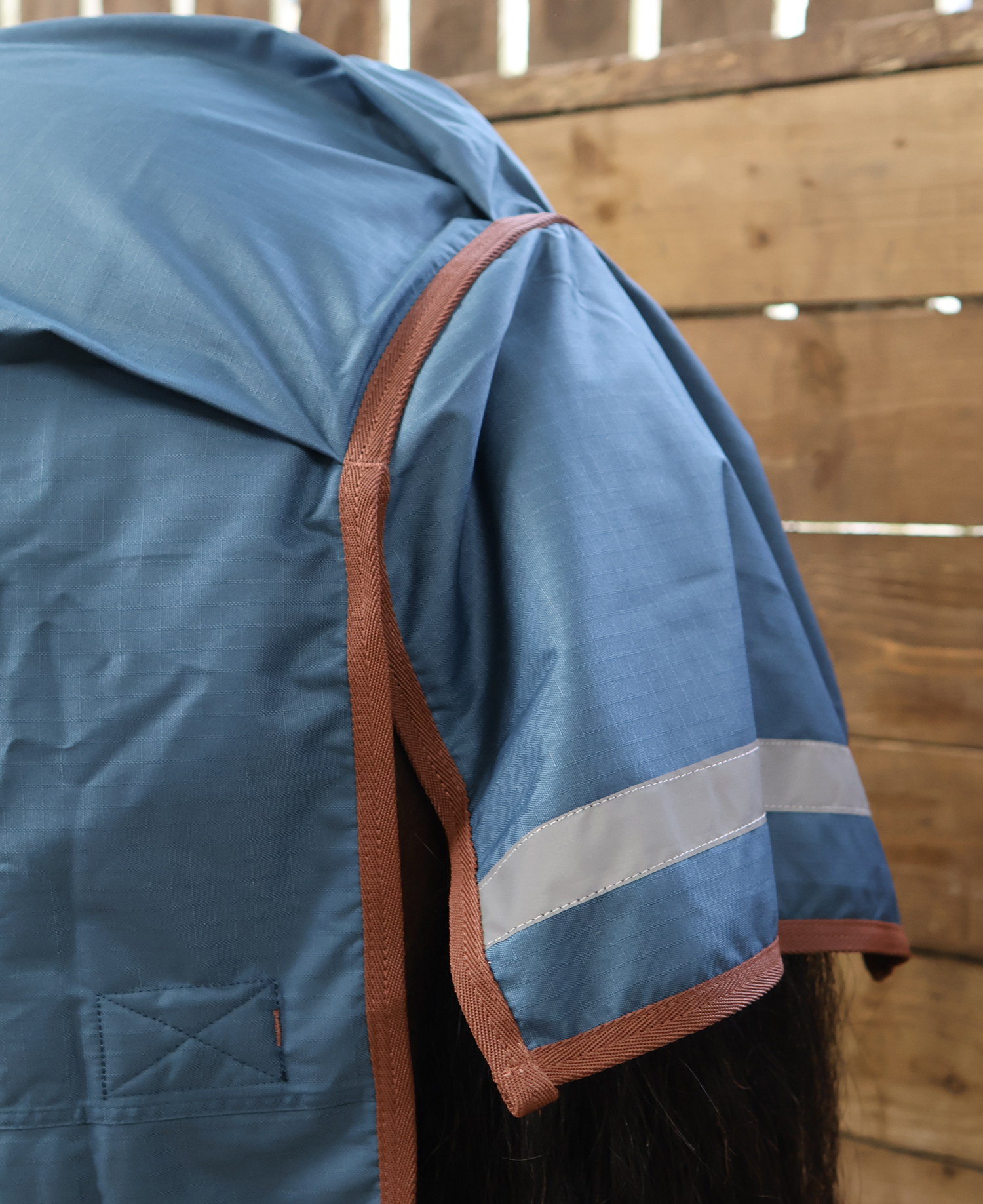 Perf 50g Standard Neck Turnout Rug - Deep Blue - Image 2