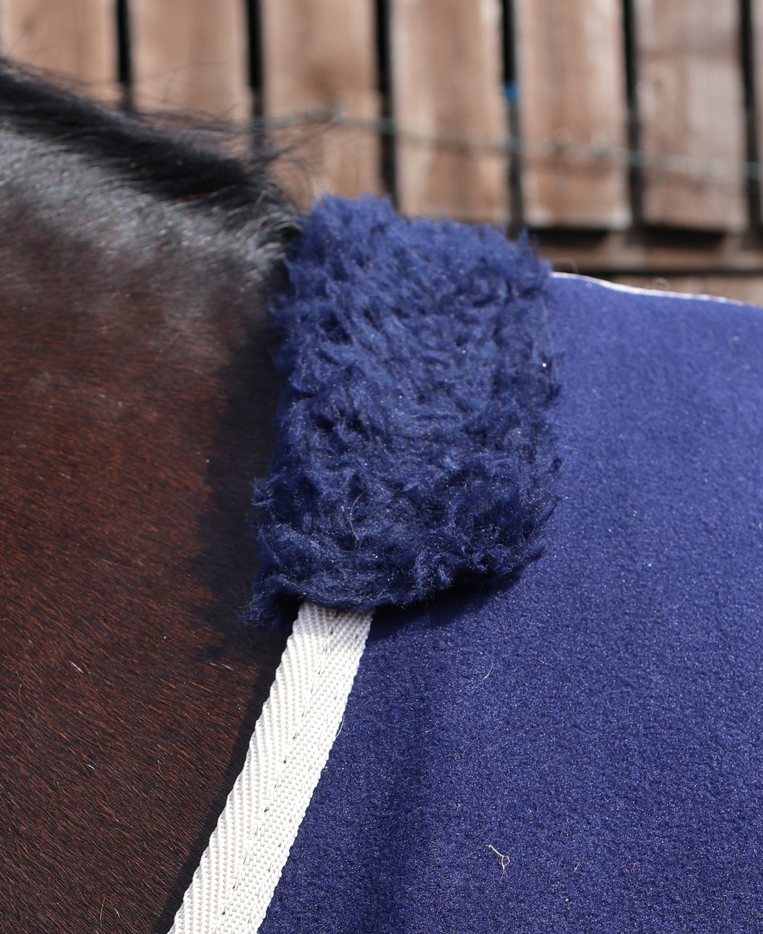 Perf Standard Fleece Rug - Navy - Image 4